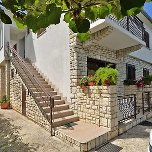 App & 1068 Rovinj